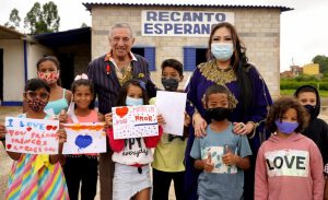 Café da manhã para ajudar as crianças da Associação Semeador