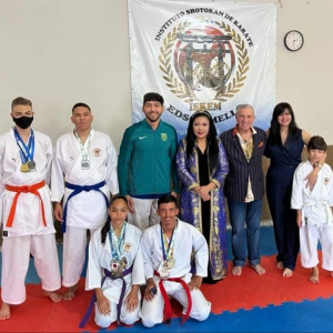 Visita ao Instituto Shotokan de Karatê.